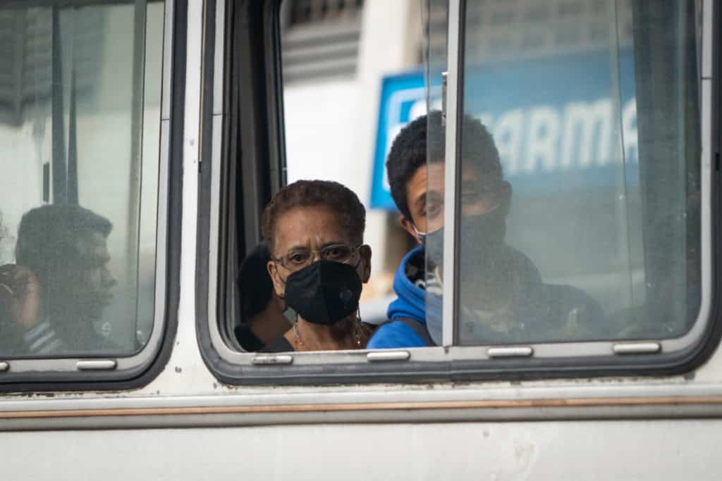 Recorrido Caracas venezolanos tapabocas covid El Diario Jose Daniel Ramos