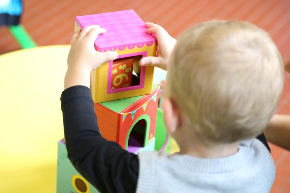 ¿Cómo saber si es necesario llevar a un niño a terapia de lenguaje?