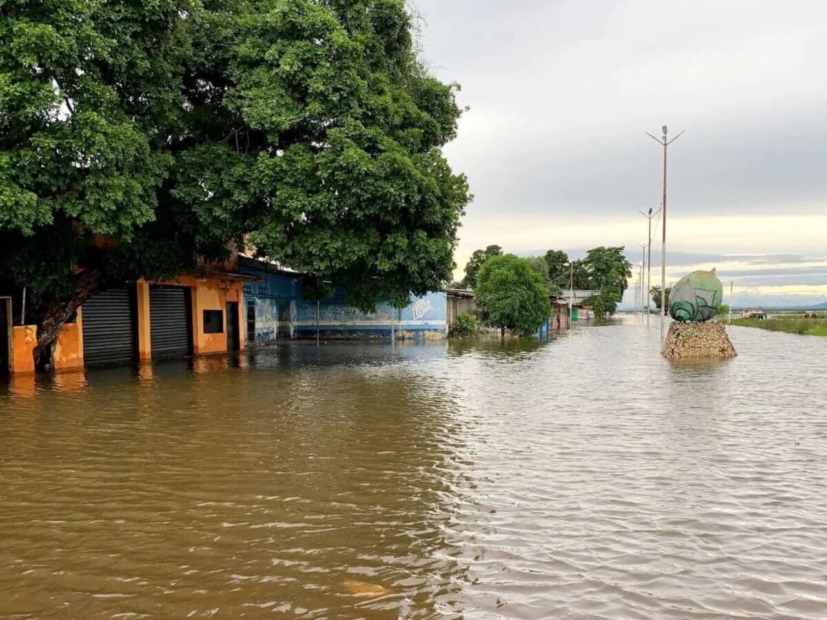 Nivel del río Orinoco se mantiene en alerta roja en Bolívar y Amazonas