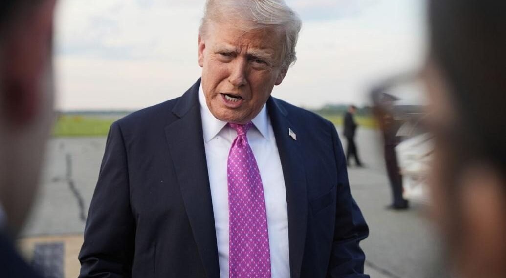 Trump deja abierta posibilidad de nuevas acciones contra el régimen de Maduro: «Veremos qué sucede»