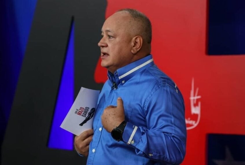 Lo que dijo Cabello sobre los F-16 venezolanos que sobrevolaron buques de guerra de EEUU