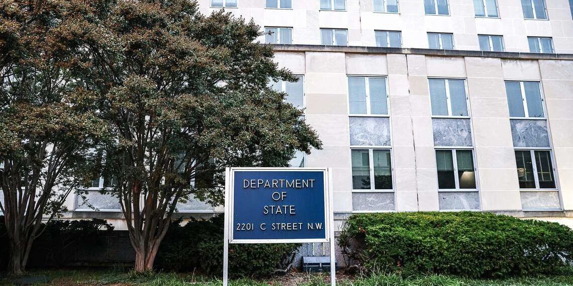 Por primera vez en casi 30 años, EEUU elimina a Colombia de la lista de aliados que combaten el narcotráfico