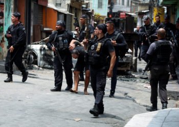 La sangrienta emboscada de la policía de Río en la Sierra de la Misericordia