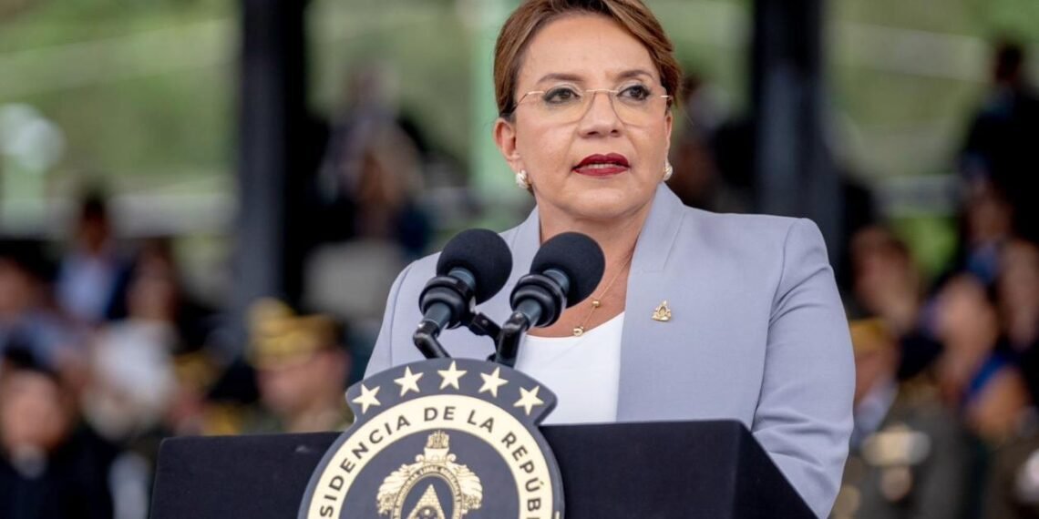 Xiomara Castro reiteró que va a garantizar la transición de presidencia a Tito Asfura en Honduras