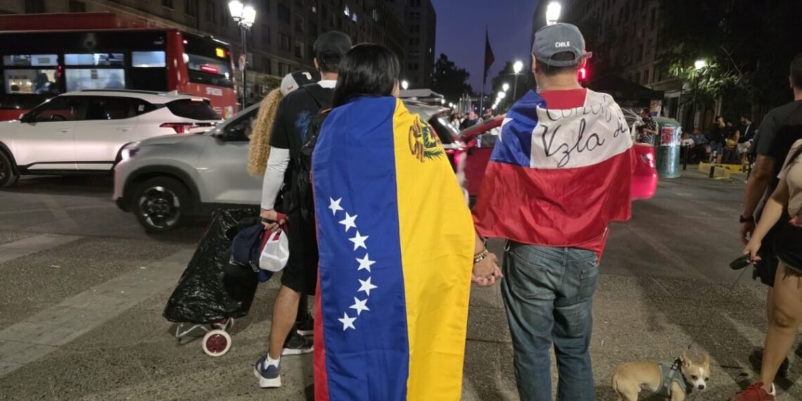El reencuentro de María Corina Machado con una marea de venezolanos en Chile