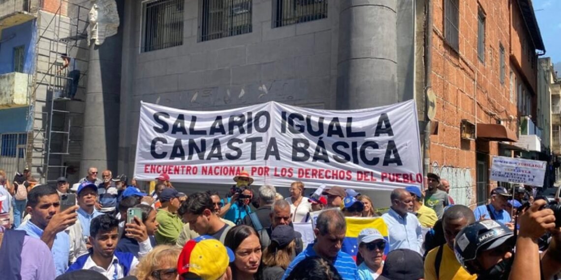 La FVM denunció que el Ministerio de Educación suspendió las nóminas de más de 50 mil maestros venezolanos