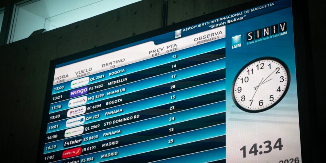El primer vuelo Caracas-Miami trajo nuevas expectativas a un país lleno de incertidumbres